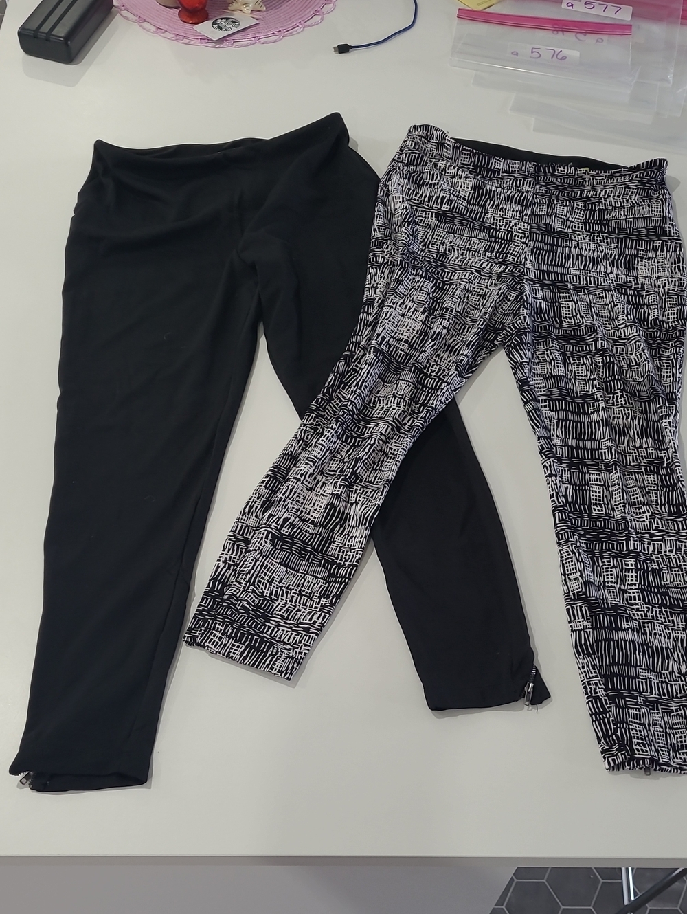 Lysse Black Leggings with Black & White Pattern LOT OF 2 PAIR